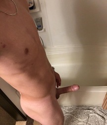 Shy Twink With Curved Cock boys porn Selfies  61ee1ab792252.jpeg