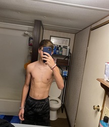 Shy Twink With Curved Cock boys porn Selfies  61ee1afa83e80.jpeg