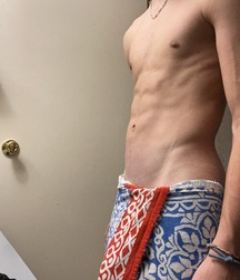 Shy Twink With Curved Cock boys porn Selfies  61ee1b1126387.jpeg