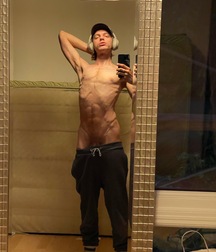 Hung German Uncut Twink Leo Selfies boys porn  61f7774494d76.jpeg