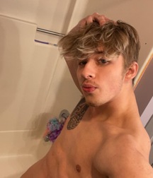 Nolan - 18YO Blond Twink Selfies boys porn 62031591f2256.jpeg