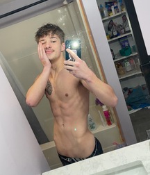 Nolan - 18YO Blond Twink Selfies boys porn 620315b242f52.jpeg