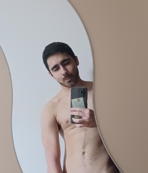 18YO British-Italian Student David’s Uncut Cock boys porn 620bfe73950c3.jpeg