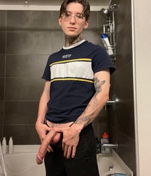 Small Album, MASSIVE COCK! Tattooed Twink boys porn 620dd256c66fb.jpeg