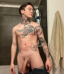 Small Album, MASSIVE COCK! Tattooed Twink boys porn 620dd27742faa.jpeg