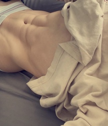 20YO Aaron Shows Six-Pack & Hung Cock boys porn 6213230c6fb9b.jpeg
