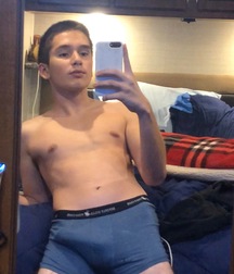 18YO Twink Michael Shows Off His Selfies boys porn 62266d78c3925.jpeg