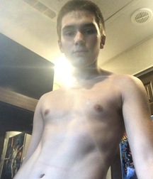 18YO Twink Michael Shows Off His Selfies boys porn 62266dc536b12.jpeg