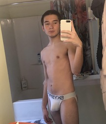 18YO Twink Michael Shows Off His Selfies boys porn 62266dfa23713.jpeg