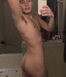 18YO Twink Michael Shows Off His Selfies boys porn 62266e0e86eea.jpeg