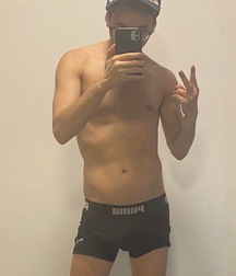23YO Latino Leon Shows His Big Cock boys porn 622910cd44411.jpeg
