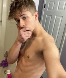 18YO Teen Nolan Pictures Update Twink Selfies boys porn 622a44d000fd9.jpeg