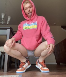 19YO Twink Bottom Shows Us The Goods boys porn 622e23956ab53.jpeg