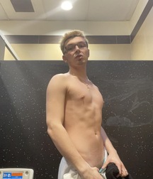19YO Twink Bottom Shows Us The Goods boys porn 622e2457e23c3.jpeg