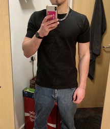 20YO British Lad Pete Shows Muscles & Uncut Cock 62900b6012418.jpeg