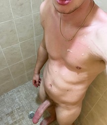 My Favourite Pizza Delivery Guy Is Posing Again boys porn 629ac44e9189e.jpeg