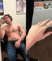 My Favourite Pizza Delivery Guy Is Posing Again boys porn 629ac4800aeec.jpeg