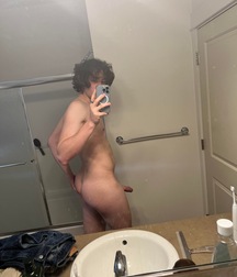 My Favourite Pizza Delivery Guy Is Posing Again boys porn 629ac4c29596e.jpeg