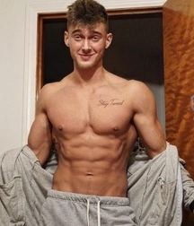 21YO Brent Shows All of His Muscles boys porn 