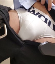 Juicy bulges briefs 5e6ea59ebe348.jpeg