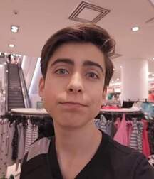 Aidan gallagher. My favorite actor of now gay tube 608e5b41e18b0.jpg