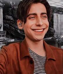 Aidan gallagher. My favorite actor of now gay tube 608e5b4e04193.jpg