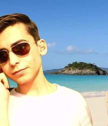 Aidan gallagher. My favorite actor of now gay tube 608e5b50123bb.jpg