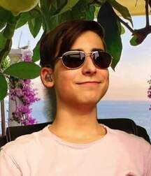 Aidan gallagher. My favorite actor of now gay tube 608e5b565497a.jpg