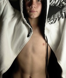 Boys Beauty 8 5e9afec623a9f.jpg