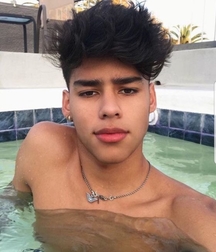 Nice Dudes 6 beautiful twinks 5ea2e2874ff17.jpg