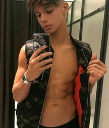 Sexy Dudes 2 5ea6d5a1d4b10.jpg
