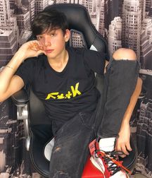 Sexy Dudes 2 5ea6d5b4d685b.jpg