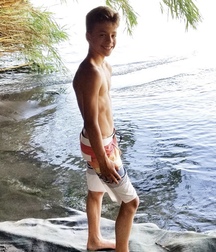 Sexy Boys 4 5eb4074f7fc94.jpeg