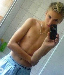 Sexy Boys Twink Mix Cute Shirtless 9 5eb40ef2f05a7.jpg