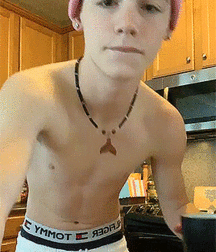 Hotties 1 shirtless cute 5eb97cbd4f531.gif