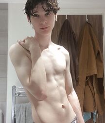 Hotties 5 dudes boys 5ec16d765c18f.jpg