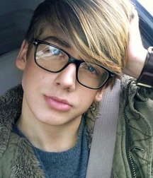 Hotties 6 cuties twinks 5ec16ffe11d1f.jpg