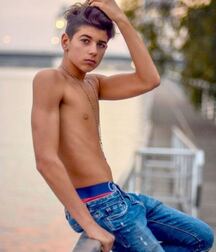 Sexy Dudes 1 hotties mates twinks 5ec96765348ca.jpg