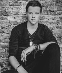 Sexy Dudes 21 Gay Twink Boys 5ecffe251c4d4.jpg