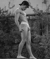 Happy Friday Twinks Bare All Porn 5e9a2dc0677ee.jpg