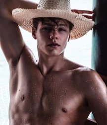 Monday Monday Twink Porn 5e9e190f1a21e.jpg