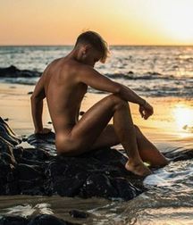 Happy Wednesday Twink Porn 5ea070e7b7c77.jpg