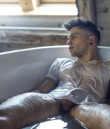 Adam jakubowski gay tube 5ea37162063e5.jpg