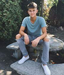 June Hotties Gay Twink Porn 5ed6aa9d31666.jpg