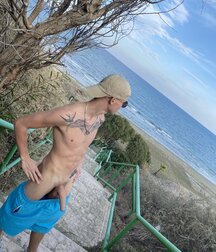 Tuesday Sizzlers Gay Porn 5faac8810d753.jpg