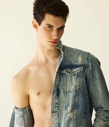 Friday Delights Hot Twink Gay Porn 5faee331563a3.jpg