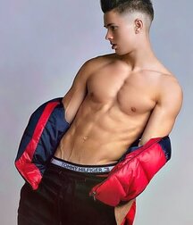 Christmas Crackers Gay Porn 5fd29d730b24e.jpg