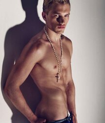 Jingle Balls Gay Porn 5fd8fb6f4bc25.jpg