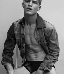 Friday Night In - Twinks Baring all Gay Porn 5fdd37cb976ea.jpg
