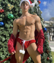 Tuesday Dessert's Gay Porn 5fe2352893589.png